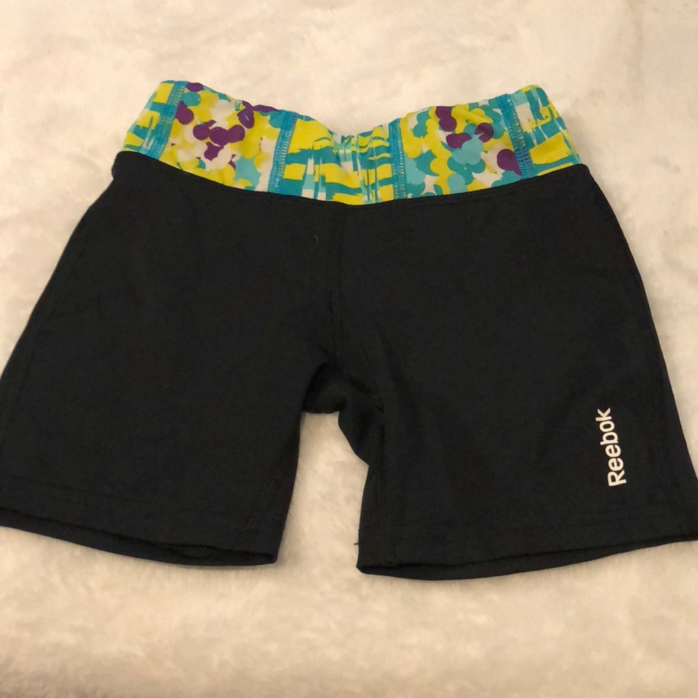 Girls Reebok shorts XS